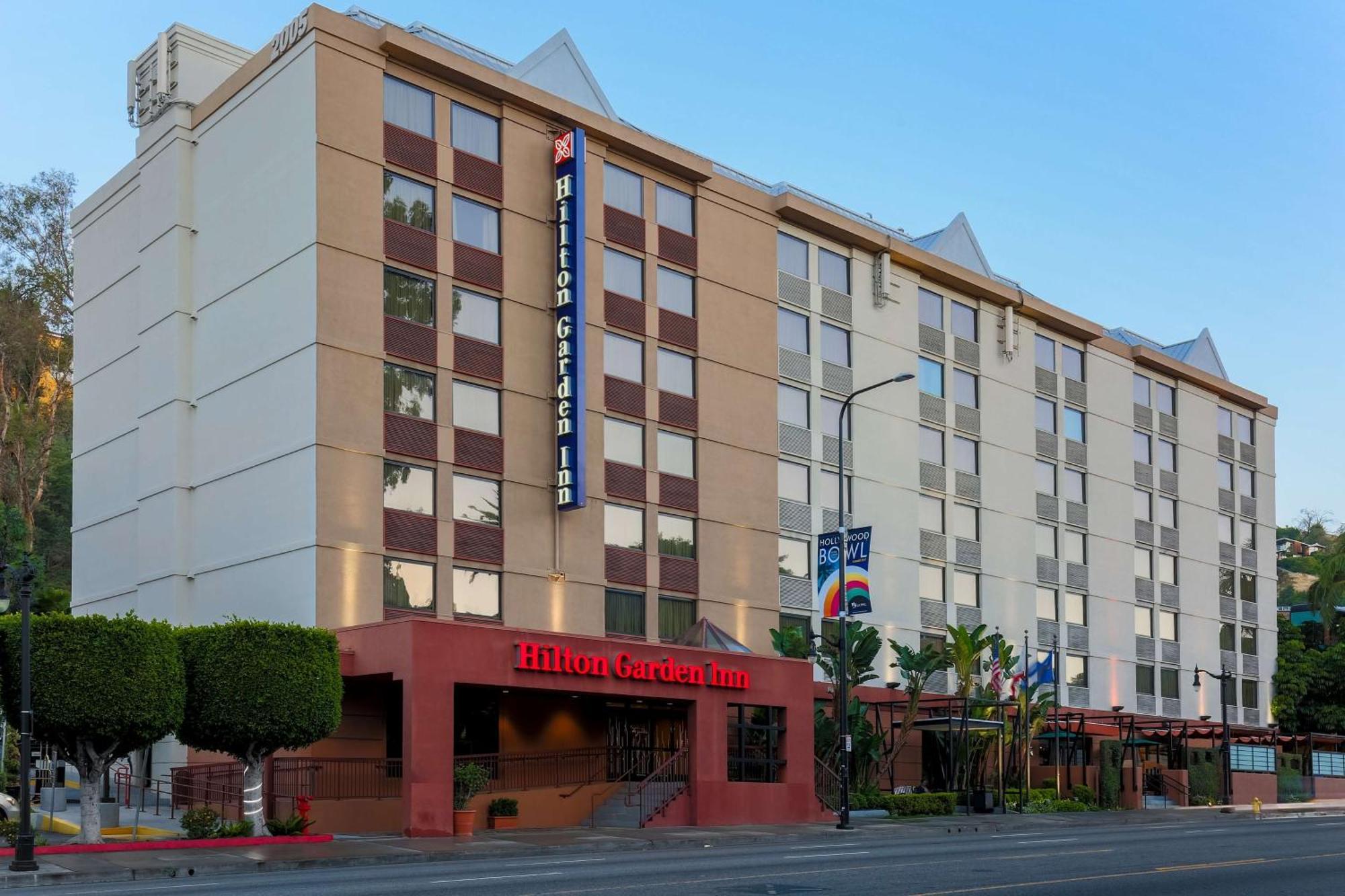 Hilton Garden Inn Los Angeles / Hollywood Екстериор снимка
